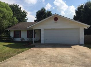 381 Jay Ave, Elkins, AR 72727