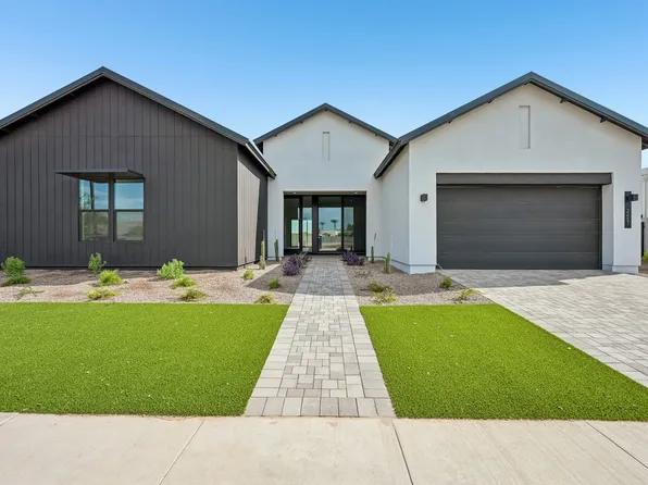 2451 E Aquarius Pl, Chandler, AZ 85249
