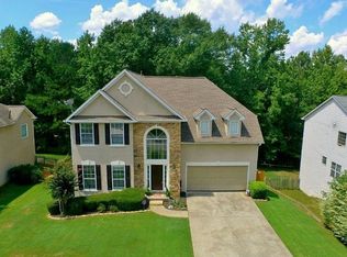 7023 Surrey Dr, Woodstock, GA 30189