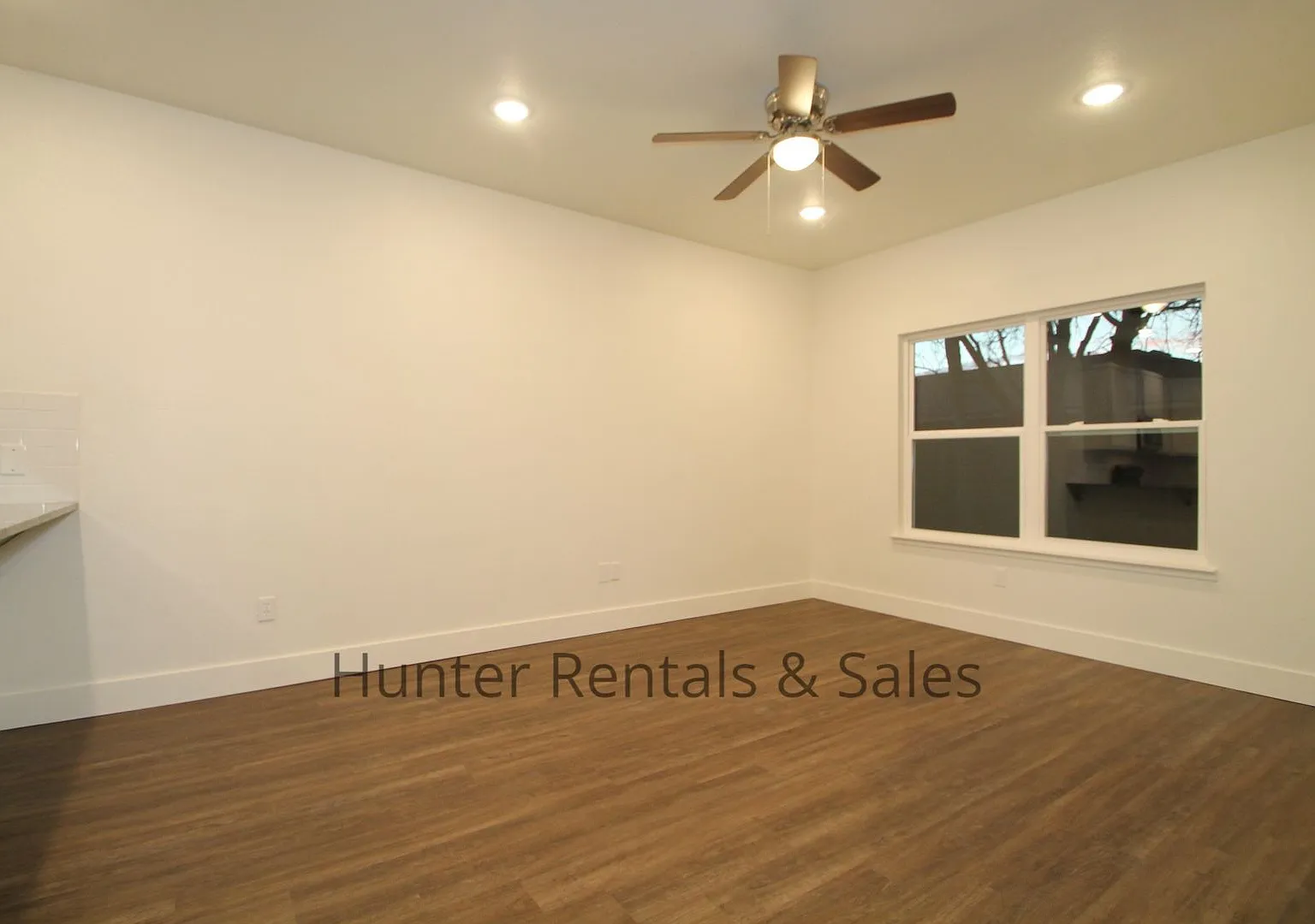 Upscale Three-bedroom Townhome! — Photo 4