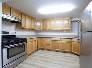 355 E 10th St APT 1B, New York, NY 10009