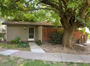 8615 La Riviera Dr APT F, Sacramento, CA 95826