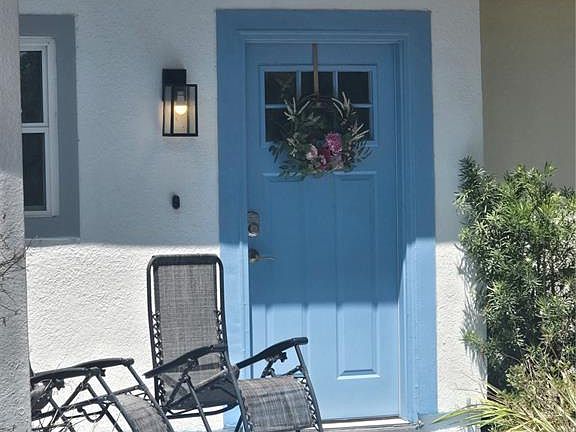 4th image of 3880 NE 22nd Ct