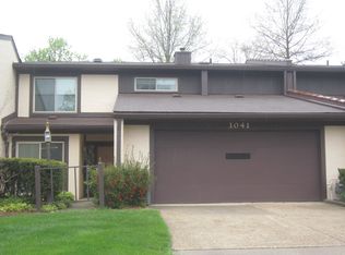 1041 Bunker Dr, Akron, OH 44333