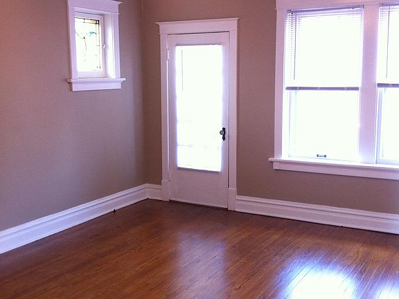 5th image of 5058 Oleatha Ave