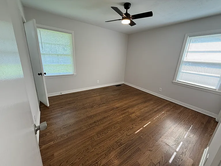 3702 Vogel Dr NW — Photo 10