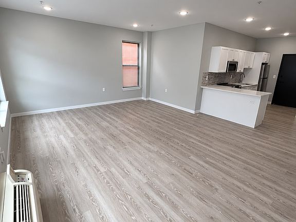 3rd image of 444 Summer St #203