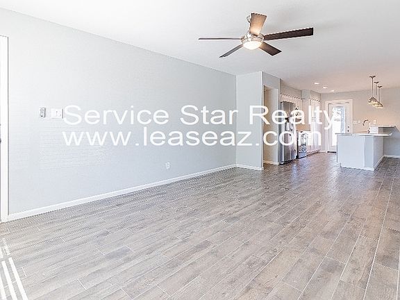 3rd image of 2514 E Pebble Beach Dr