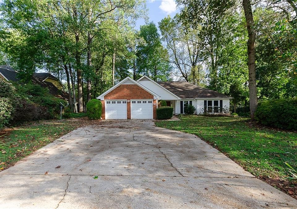 1st image of 1329 Christiana Dr