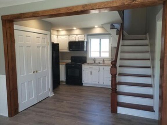 2nd image of 273 Washington St #3