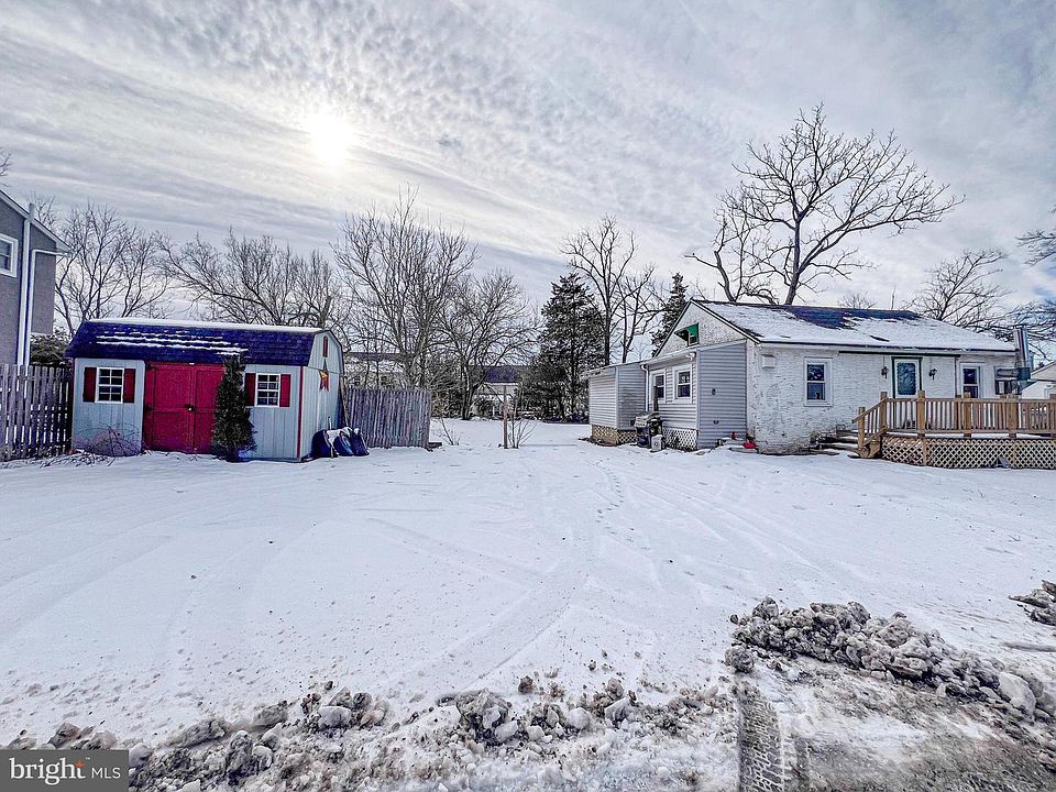 1st image of 48 Fruitville Rd #A