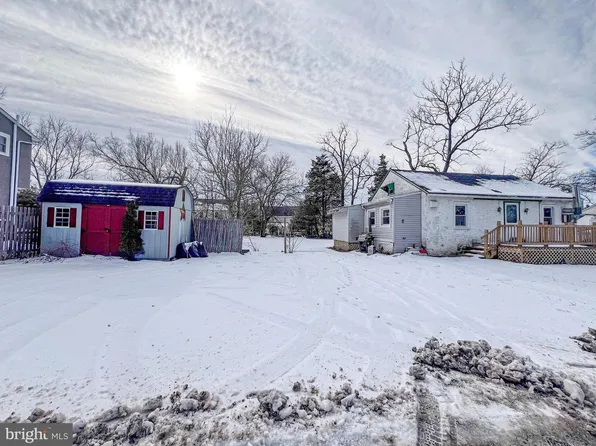 48 Fruitville Rd #A, Pottstown, PA 19464