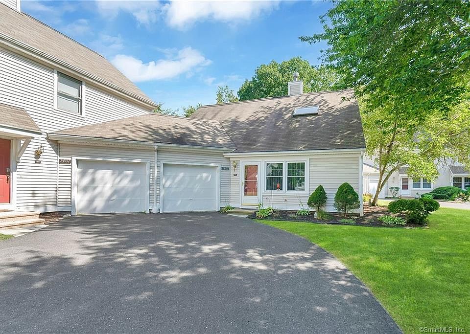 1402 Briarwood Ct 1402, Rocky Hill, CT 06067 Zillow