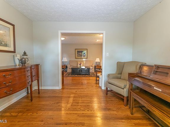4th image of 5208 Summer Rose Blvd