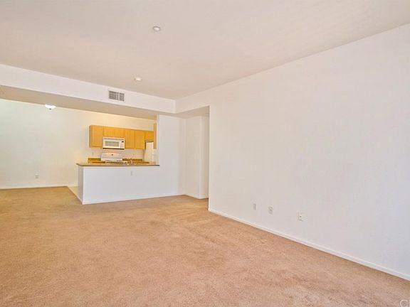4th image of 24909 Madison Ave Unit 1624