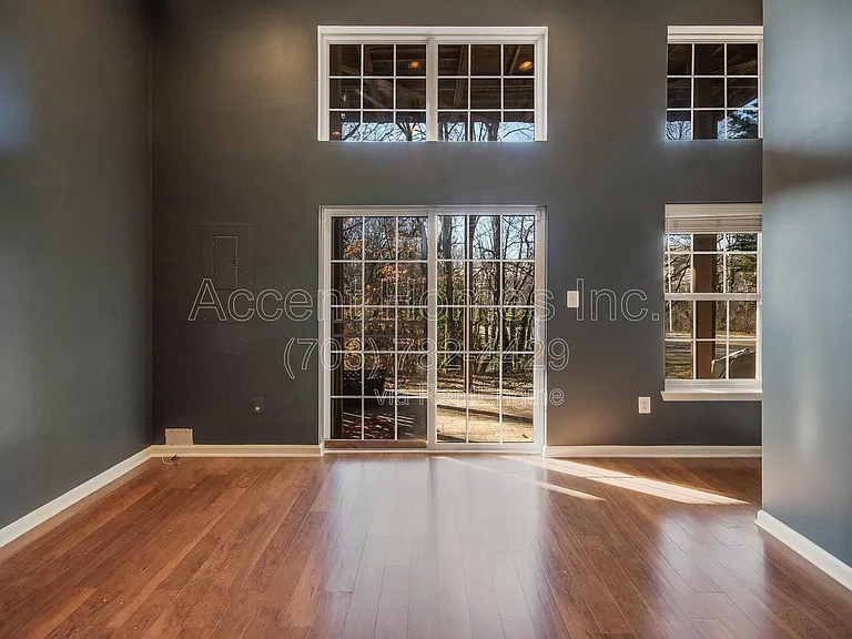 6450 Waterfield Rd — Photo 14