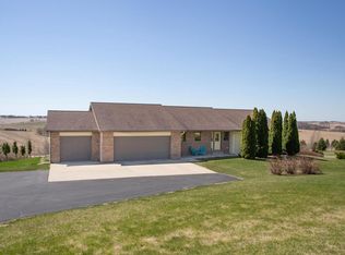 N5221 Old Mill Ct, Monticello, WI 53570