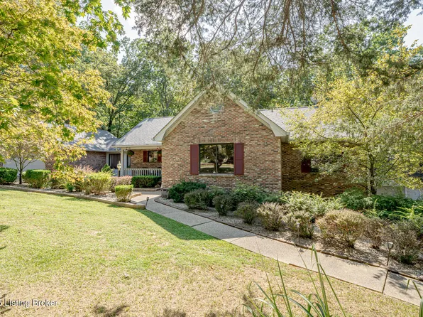 80 Knotty Pine Ct, Brandenburg, KY 40108