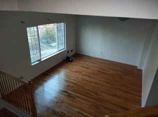16 Fillmore St, Staten Island, NY 10301
