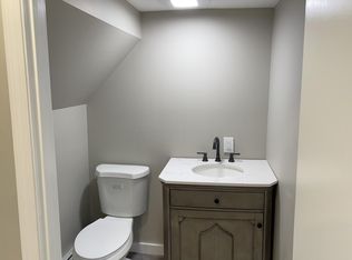 18 Bellevue St #2, Waterville, ME 04901