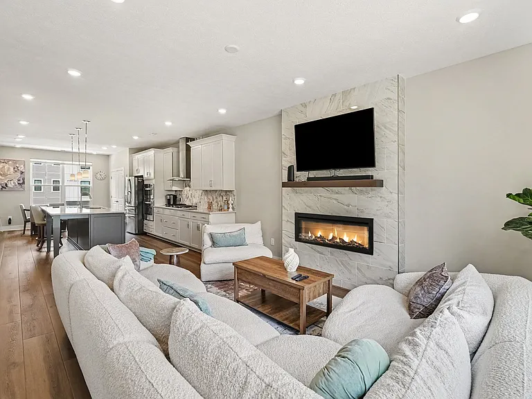 6403 Coverage Ct — Photo 5