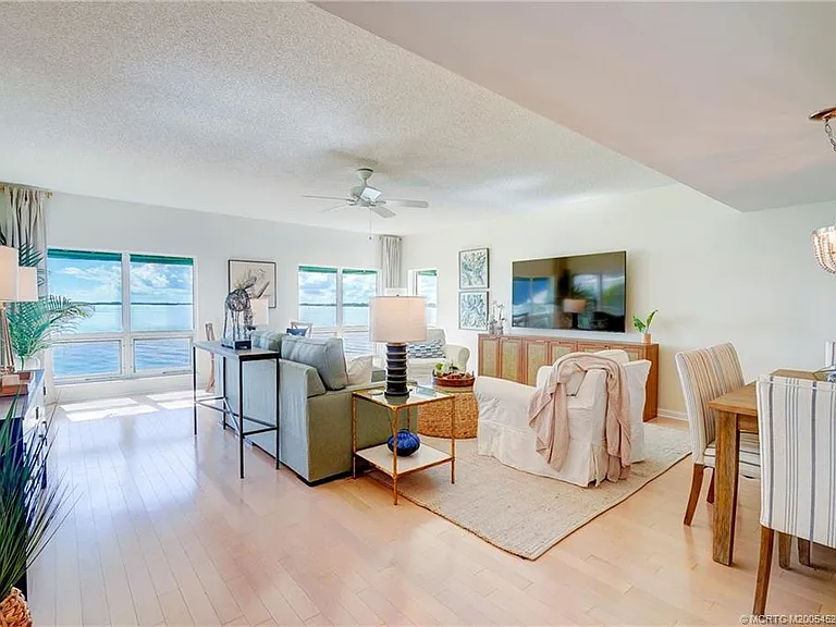 184 NE Edgewater Dr #1206 — Photo 21