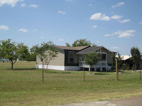 3rd image of 1315 Fair Haven Cir