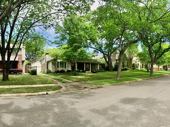 2nd image of 6723 Deloache Ave Lot 27