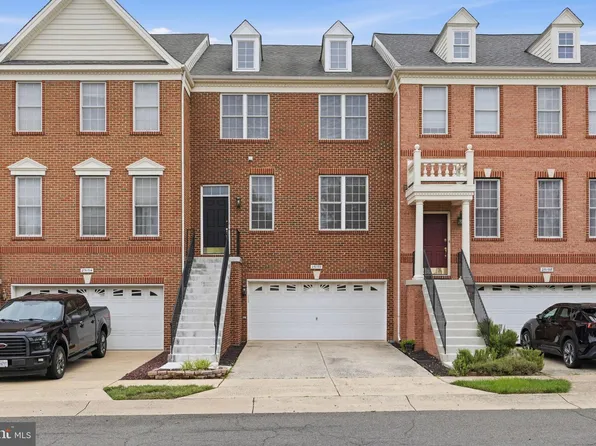 25196 Whippoorwill Ter, Chantilly, VA 20152