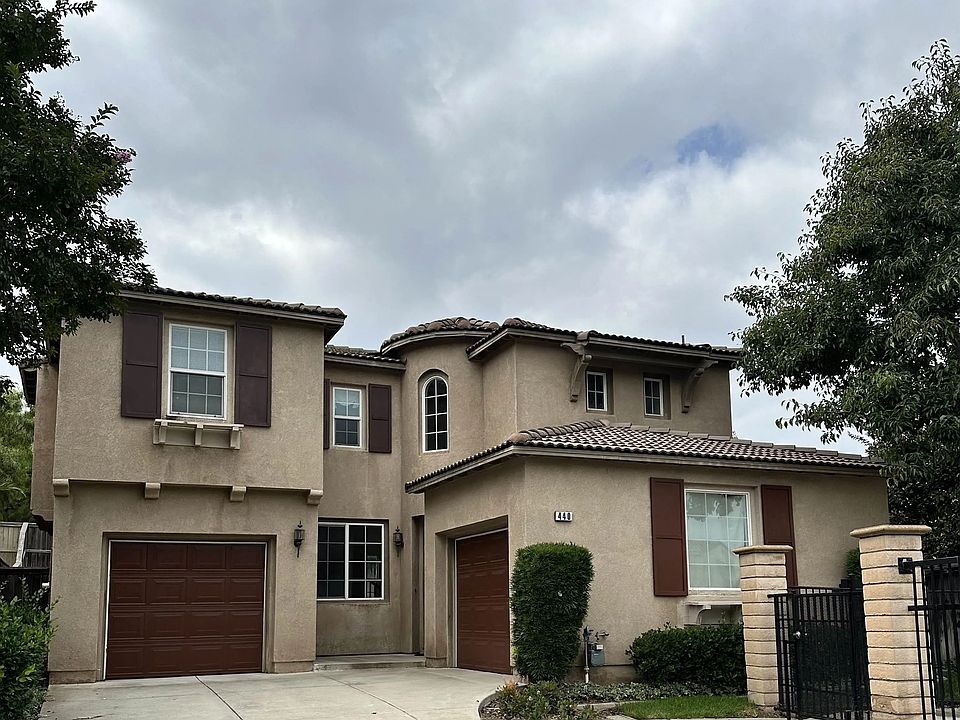 1st image of 440 Camino Hermoso