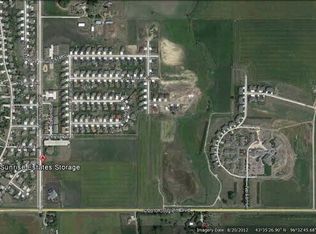 2504 E Palmer St, Brandon, SD 57005