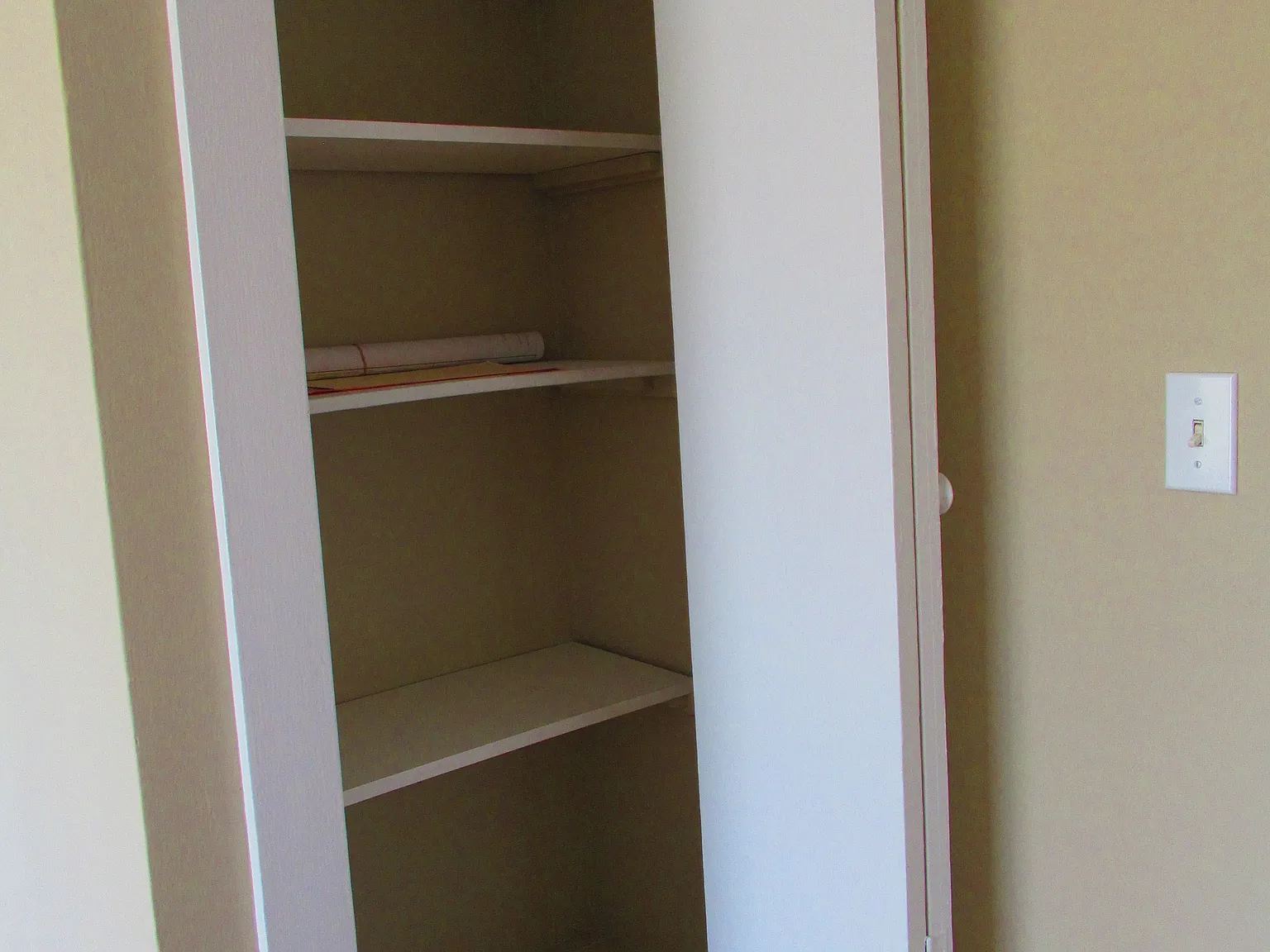 1 bed, 450 sqft, $3,500 — Photo 3