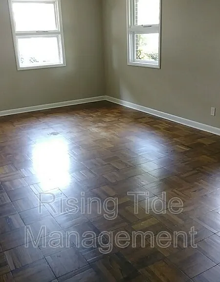 2817 Wesley Ave SW — Photo 3