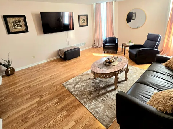 1034 S Brook St, Louisville, KY