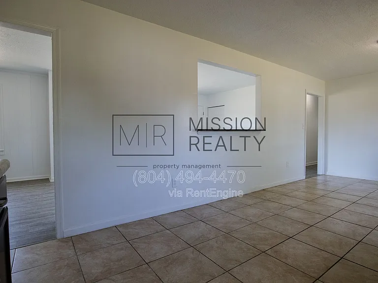 1649 Delmar Ave — Photo 8
