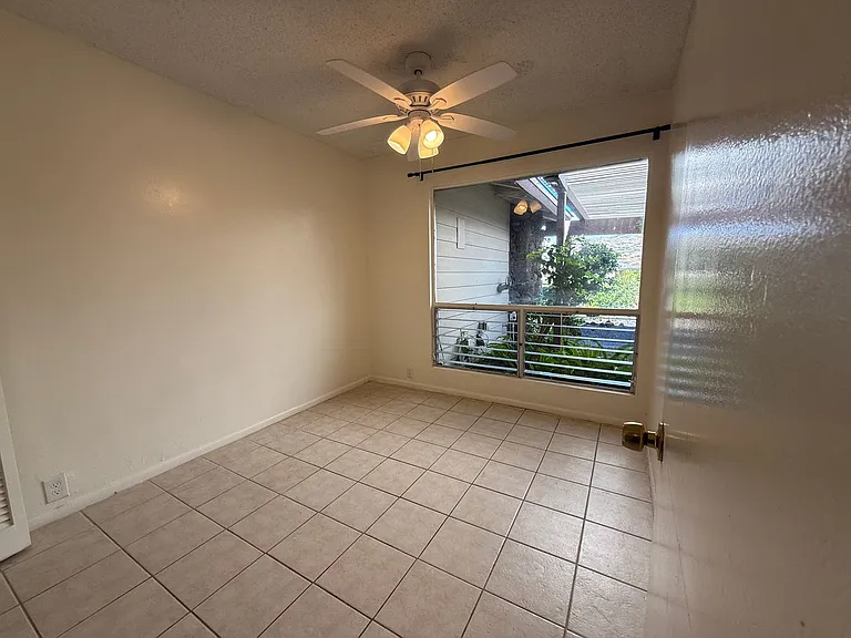949 Wainiha St — Photo 14
