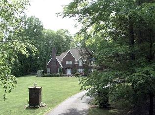 1211 Woodruff St, Southington, CT 06489