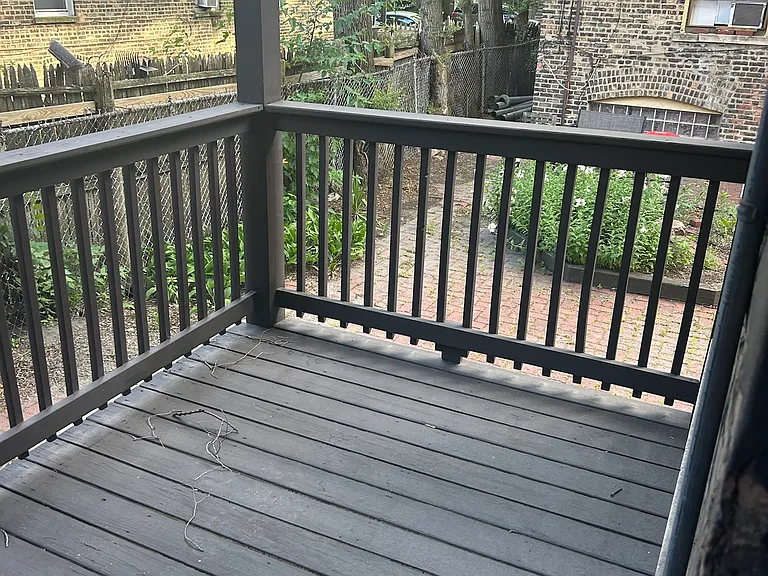 1617 W Cornelia Ave #1 — Photo 6
