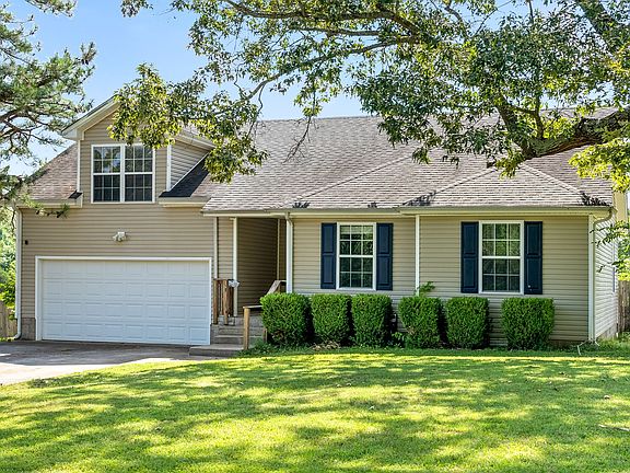 2nd image of 2600 Peach Grove Ln