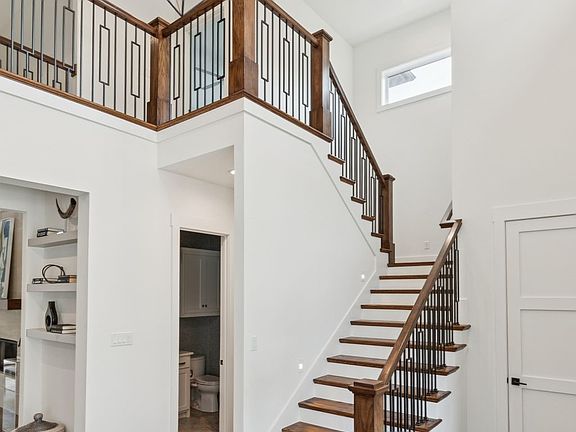 3rd image of 5960 Williamstown Rd