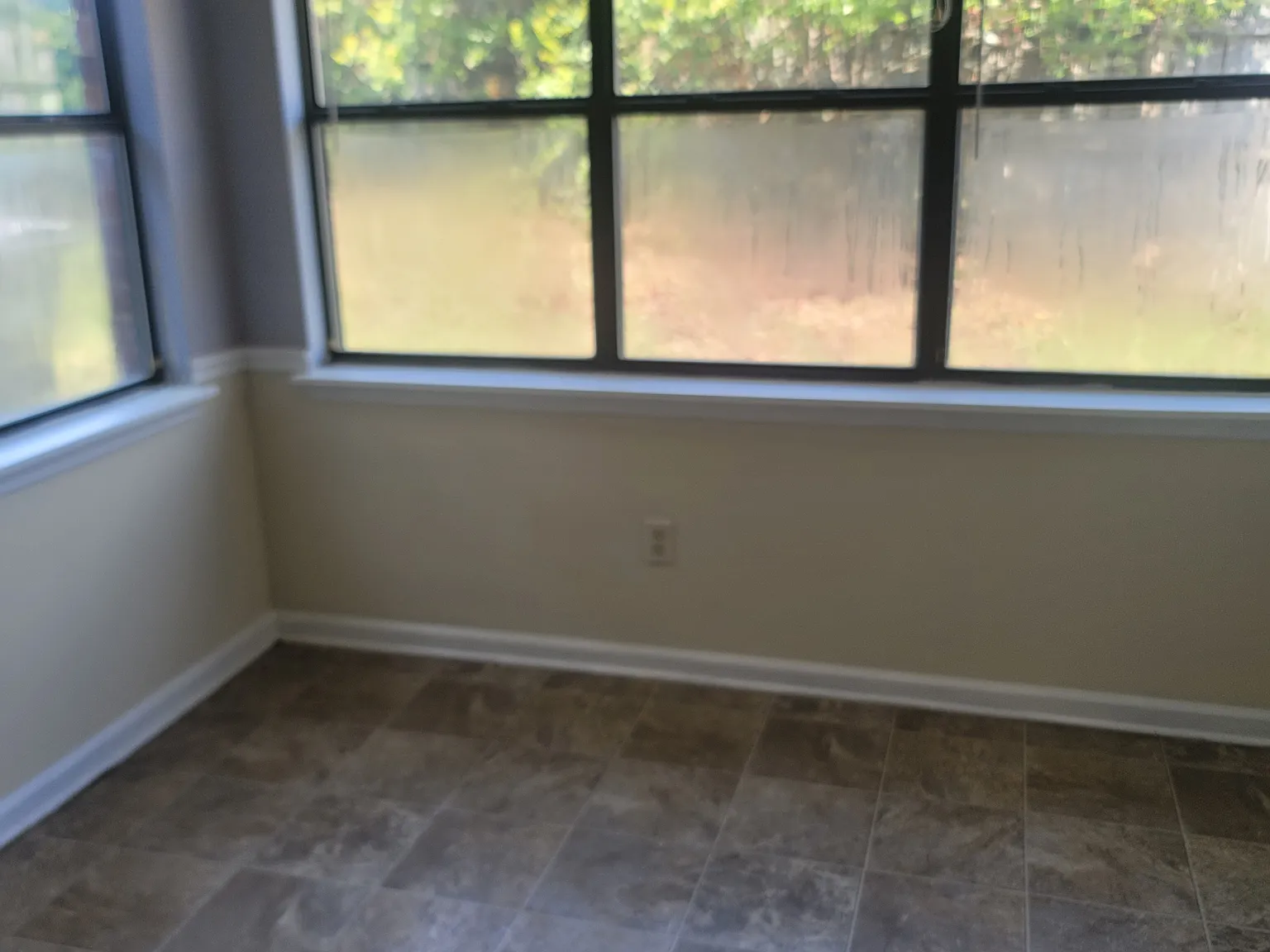 3 bed, 1472 sqft, $1,495 — Photo 4