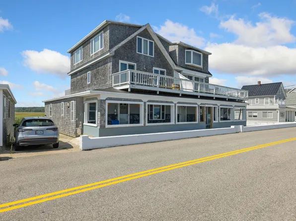 371 Webhannet Drive #1, Wells, ME 04090