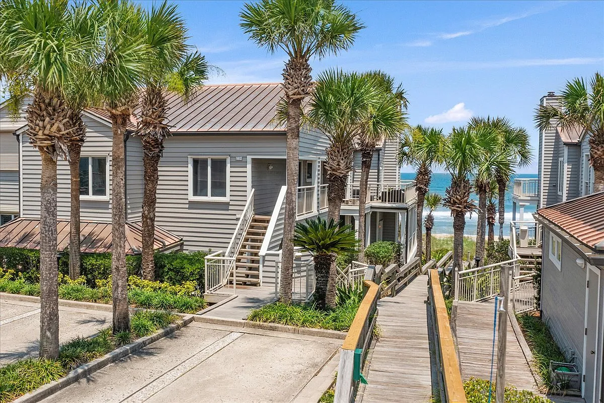 183 Sea Hammock Way — Photo 4