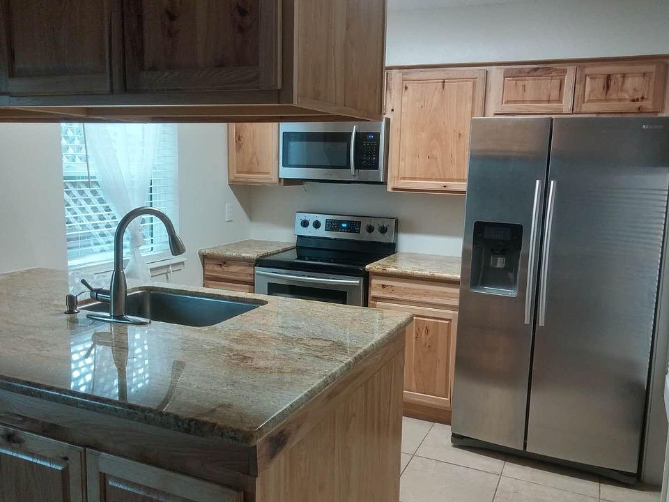 1st image of 17 San Jacinto Dr
