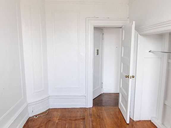 5th image of 1858 7th Ave APT 6A