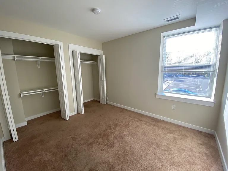 21 Pond St #3A — Photo 8