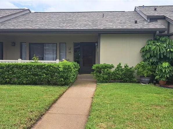 60 Kay Ct, Oldsmar, FL 34677