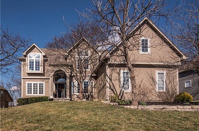 1st image of 2642 SW Wintervalley Dr