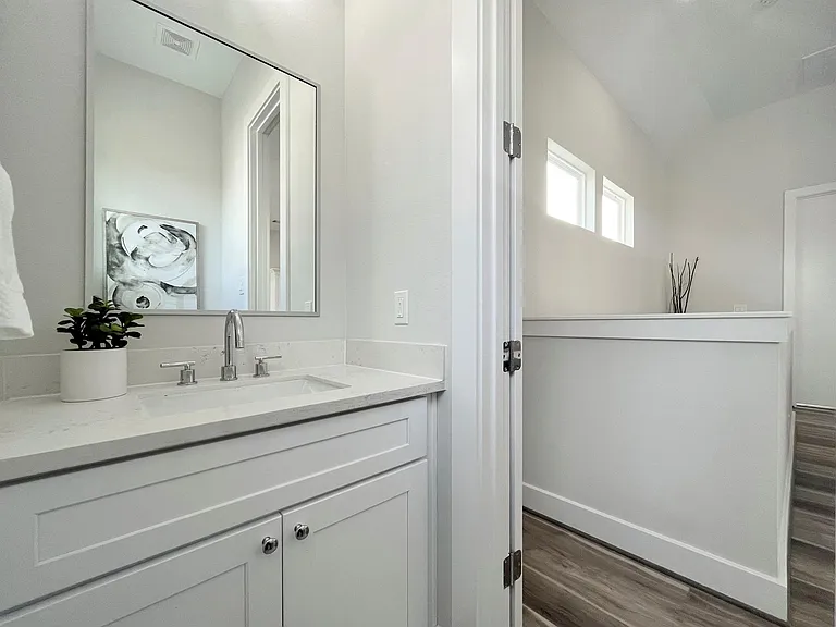 8318 Curry Rd — Photo 19