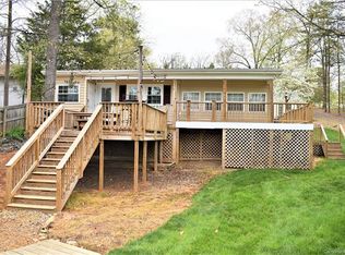 534 Shoreline Dr #12, New London, NC 28127